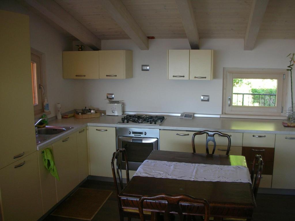 Villa Susina Casa Vacanze ตอสโกลาโน มาแดร์โน ภายนอก รูปภาพ