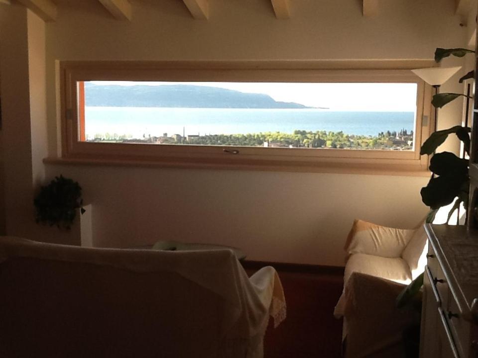 Villa Susina Casa Vacanze ตอสโกลาโน มาแดร์โน ภายนอก รูปภาพ